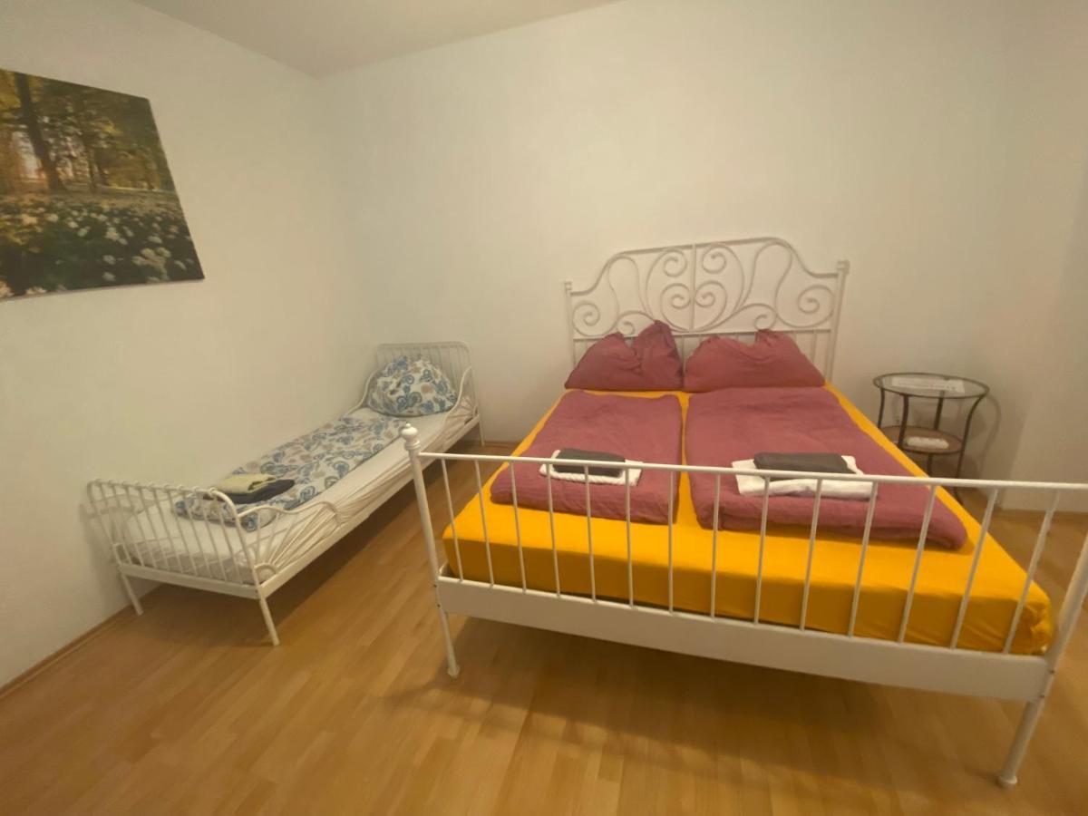 Apartment Alpha 1 *